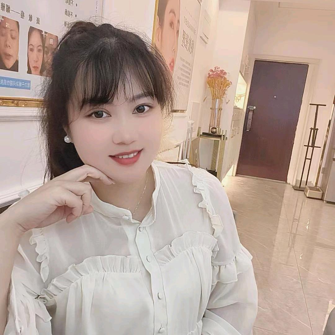 潭溪卖手机的小姐姐