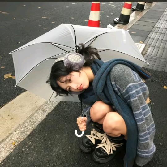 小乖.