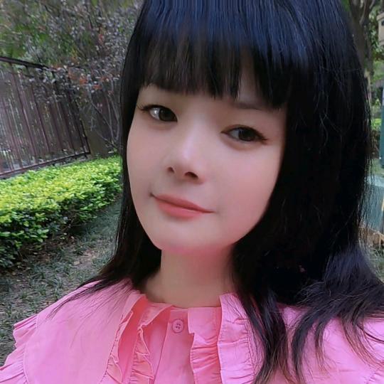 哈喽    芳