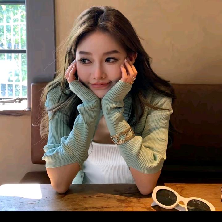 佟小白(女装灵感库)