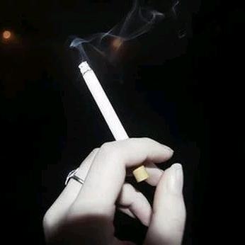 ༺༃༒清酒浊泪薄唇饮༒༃༻