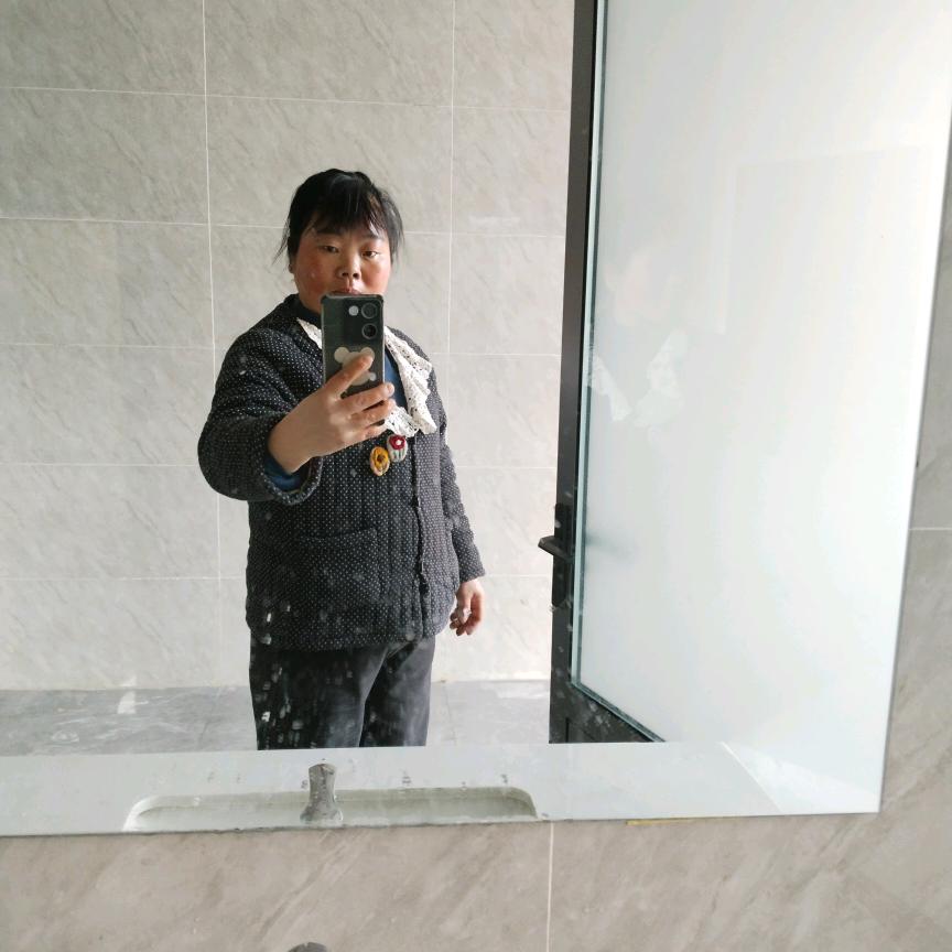 华姐要自律己一35