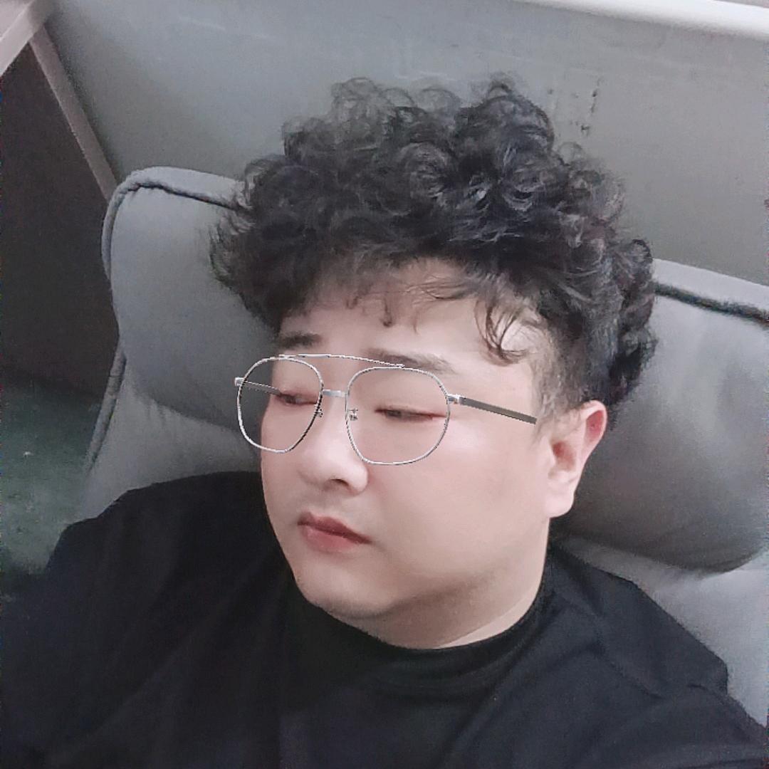 仁伟