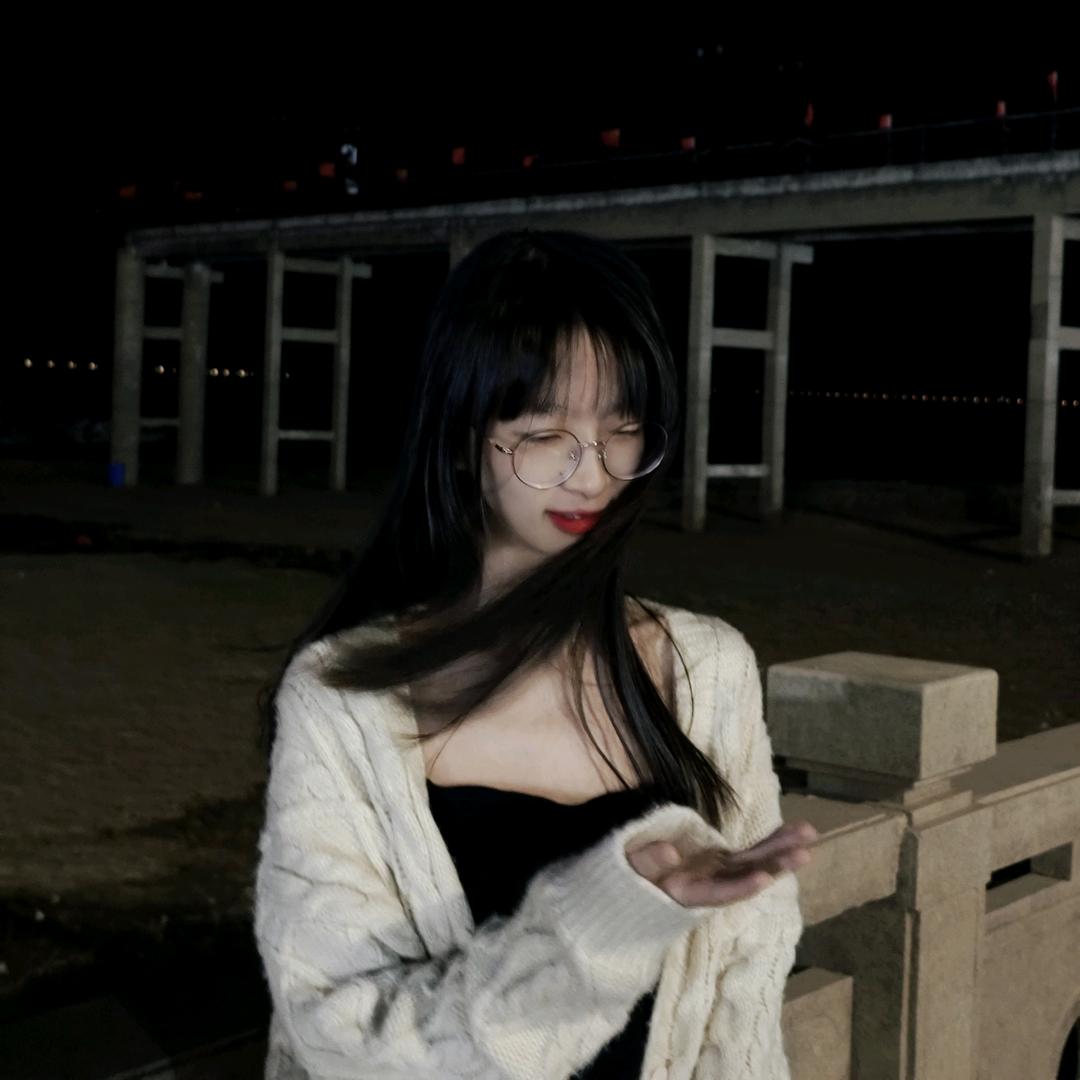 怀抱琉璃