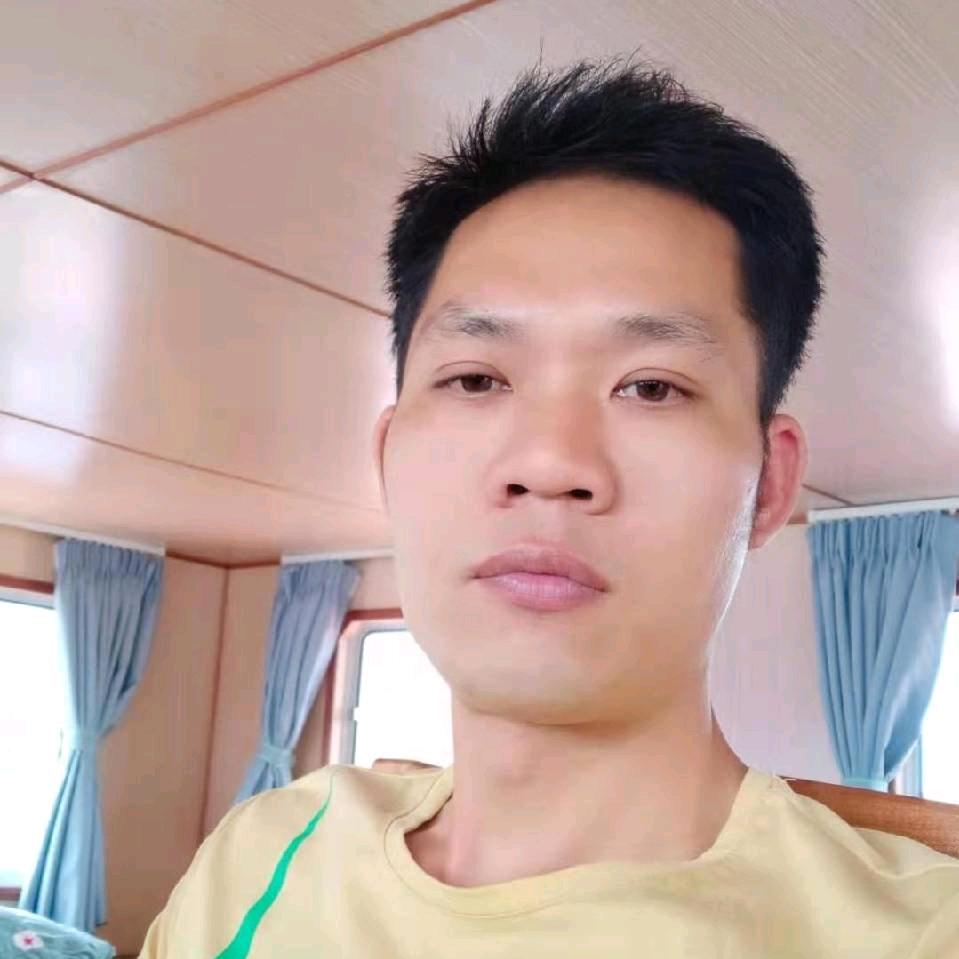 自由飞翔(*^ω^*)