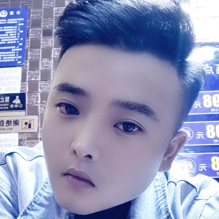 美发总监