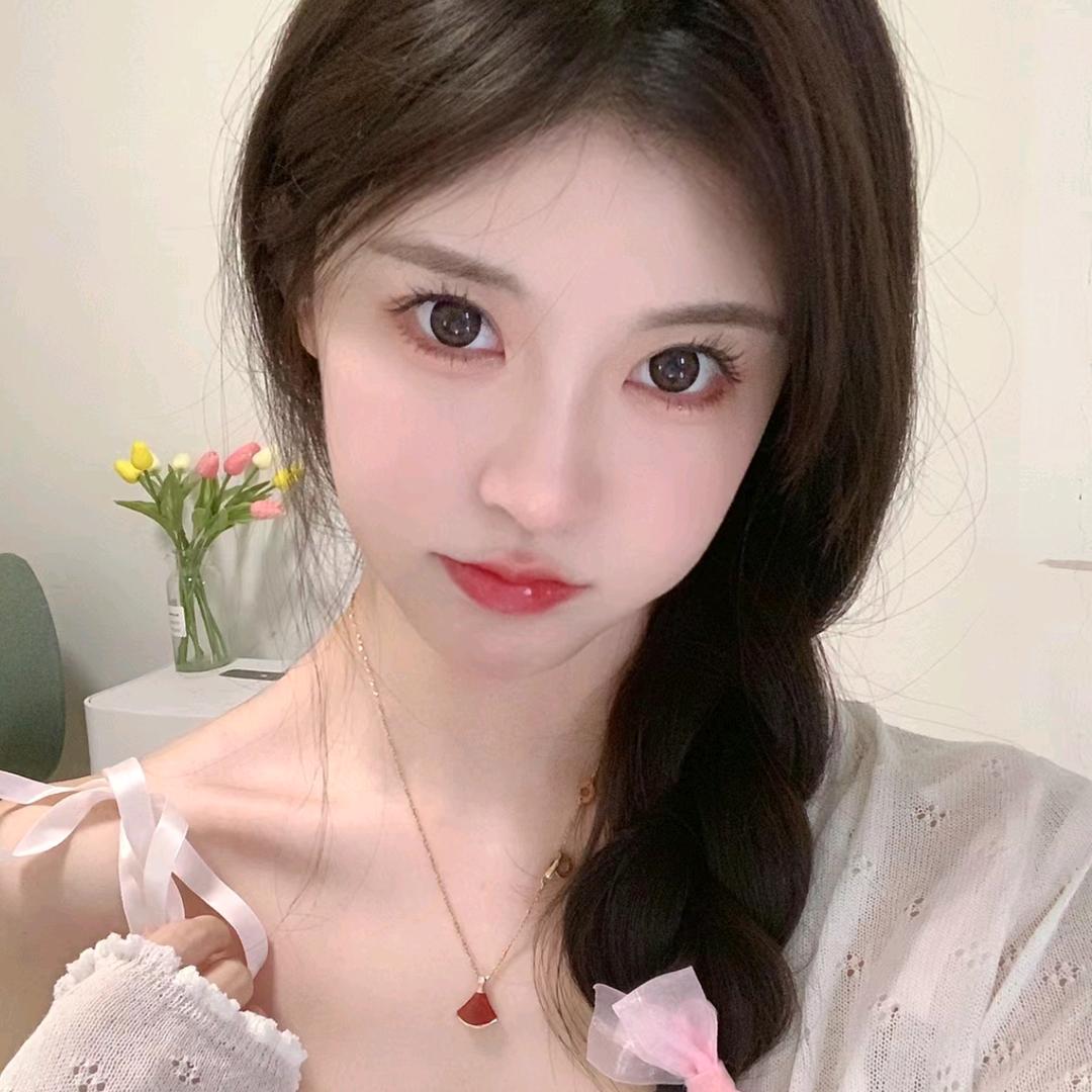 甜甜的小仙女