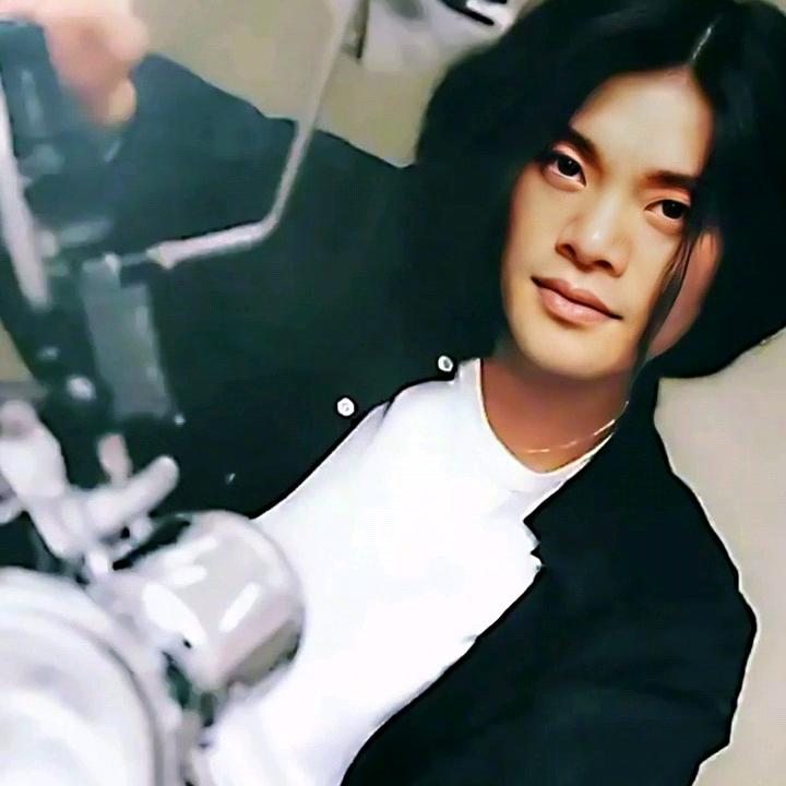 云南贫困户提笔写遗憾《陈》