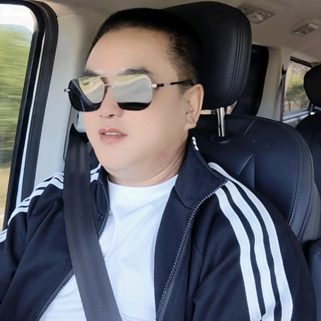 _军哥