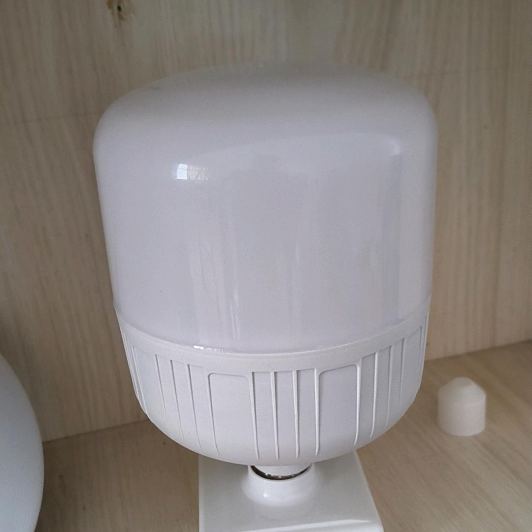 LED节能灯