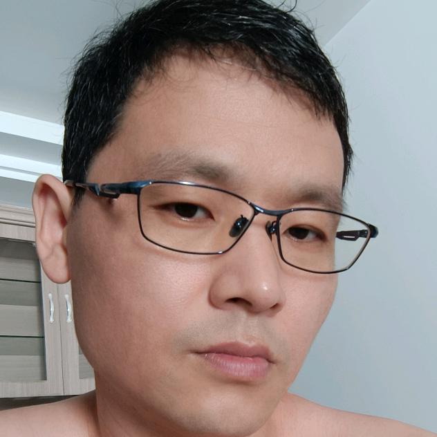 晓民胸针