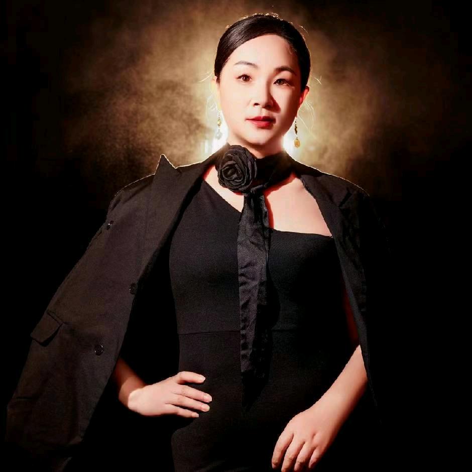 温泉幺妹儿
