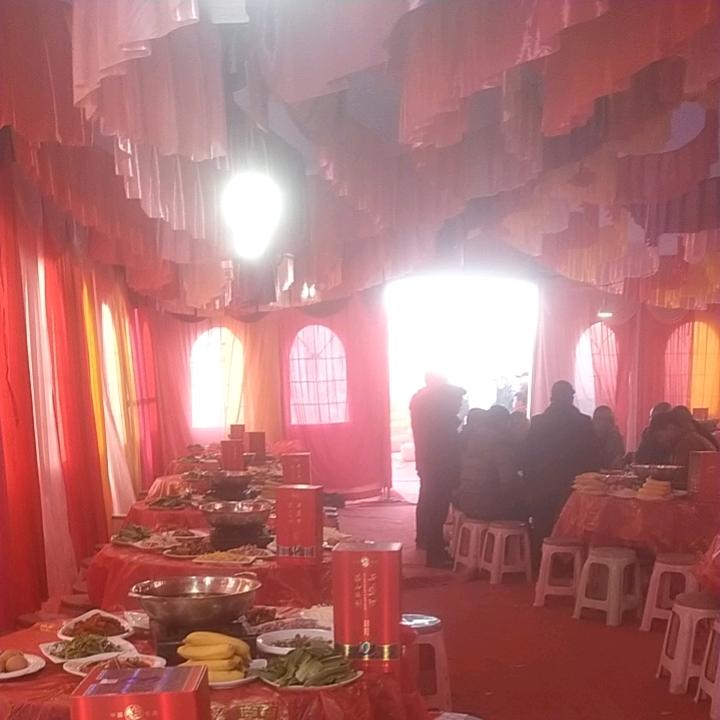 世红移动餐厅