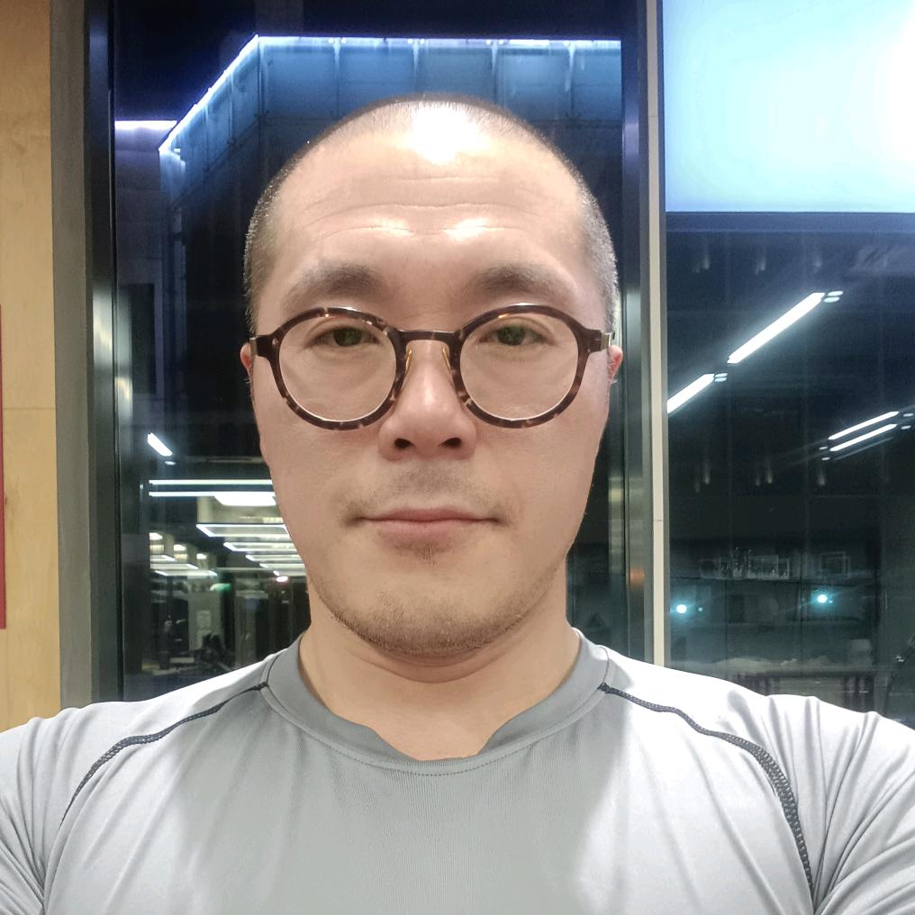 吕·撸铁