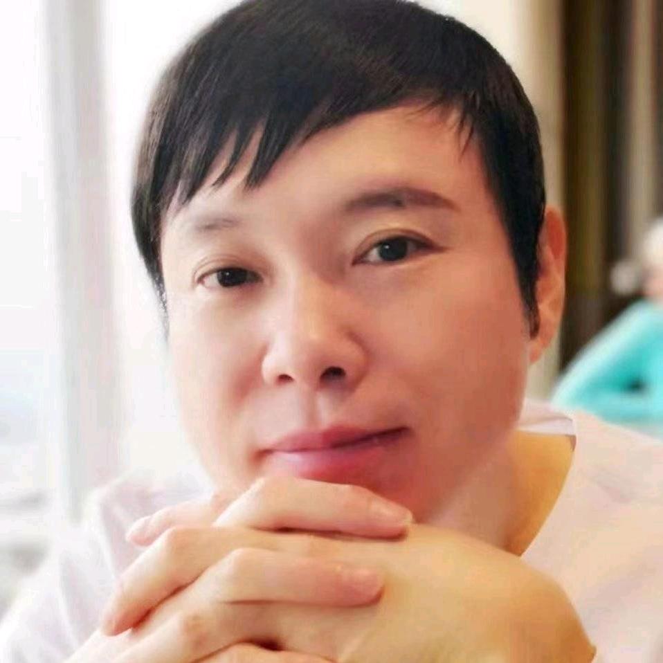 脊柱专家孙博士