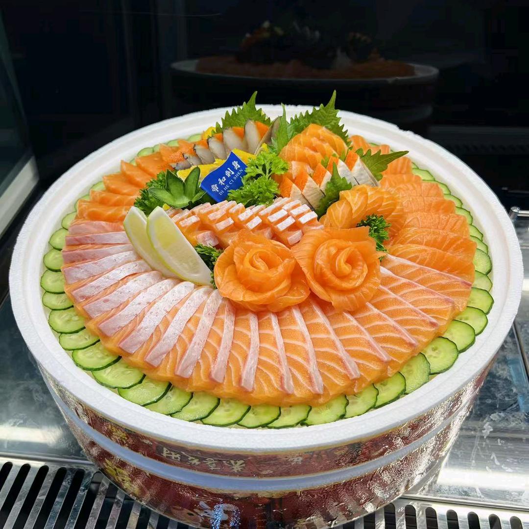 帝和三文鱼刺身
