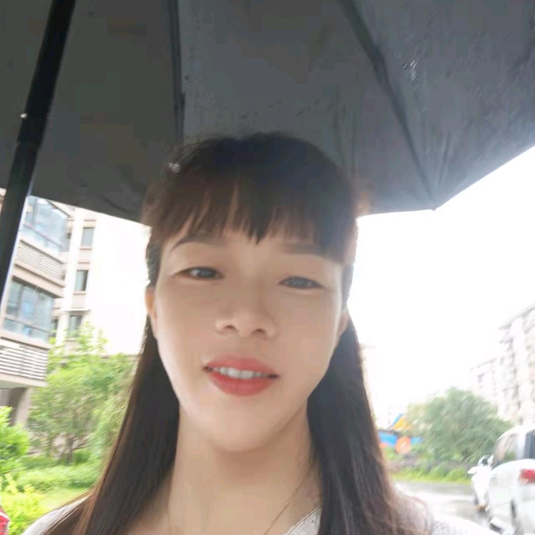 琳儿.