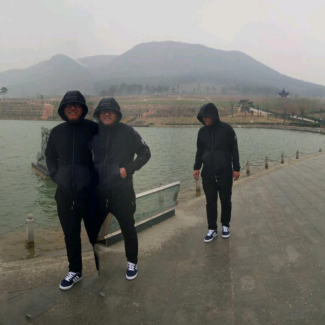 跑的太快没看见