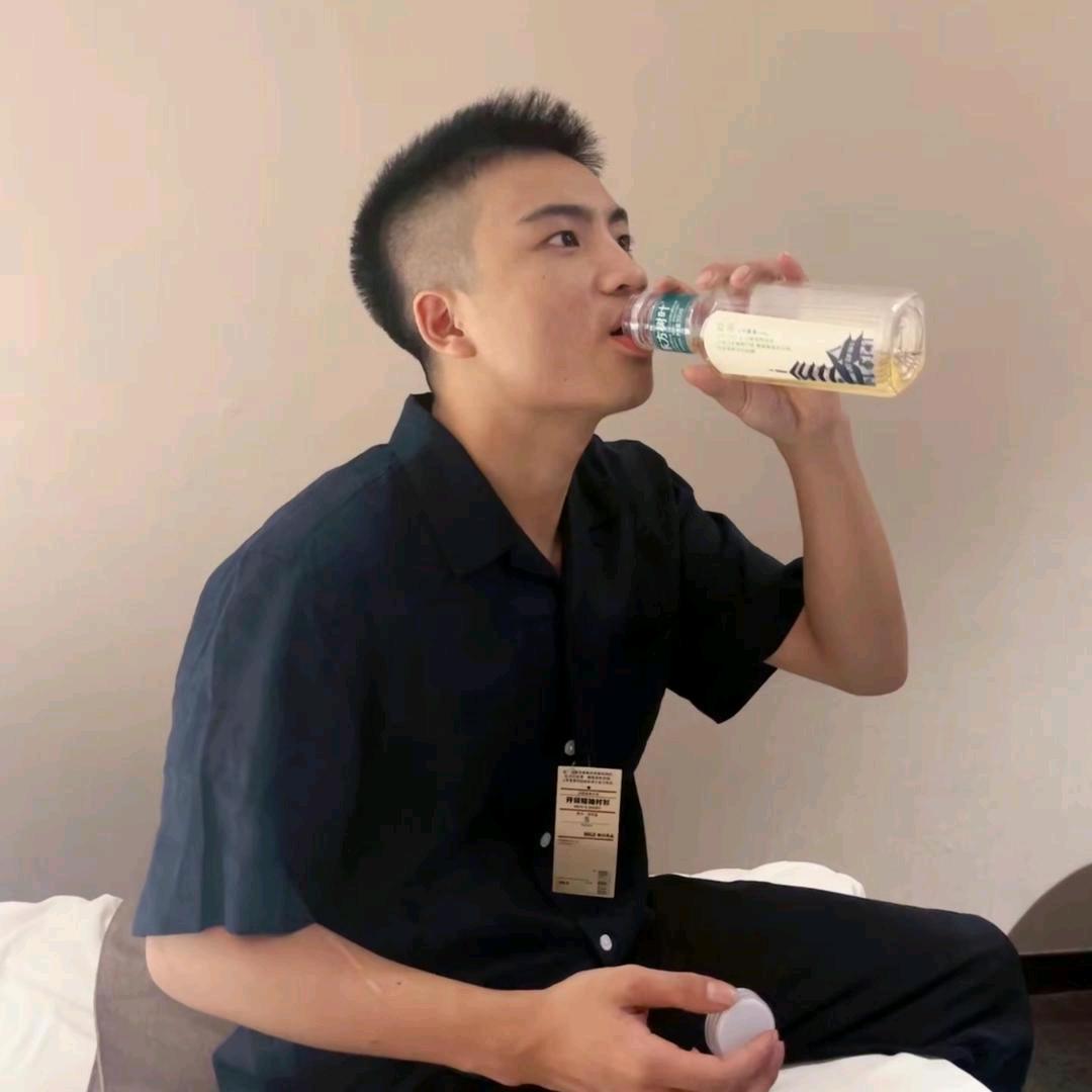 圣总。