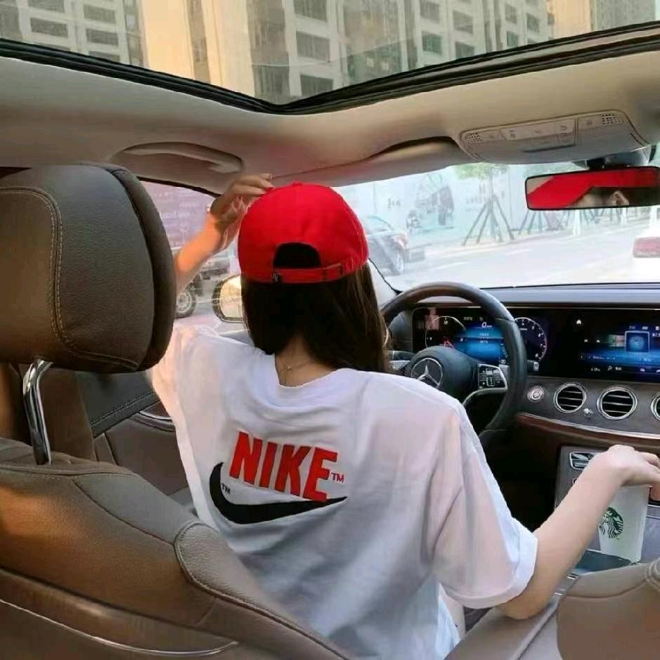 赞标跨境老板罗罗