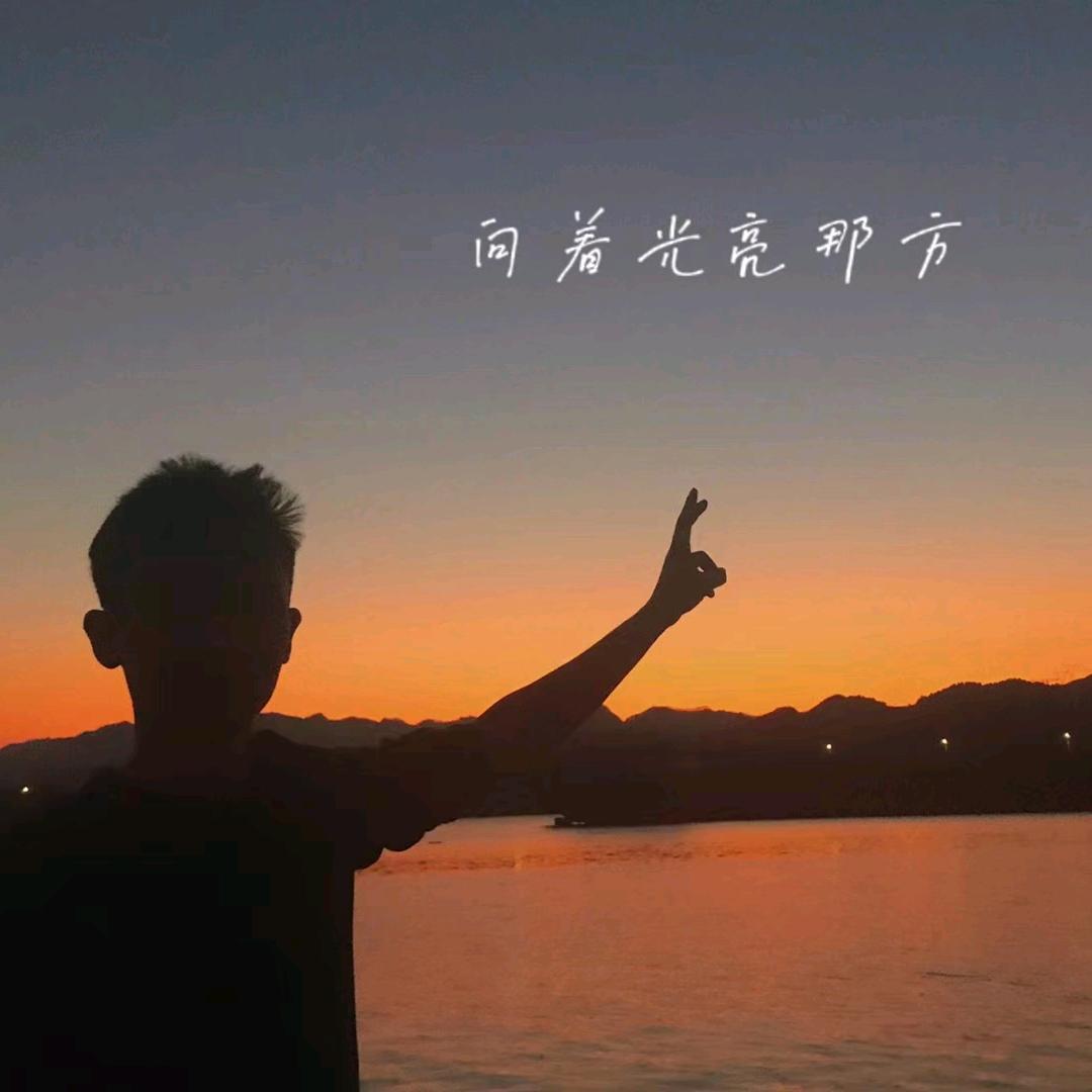 小杨钓鱼不要鱼