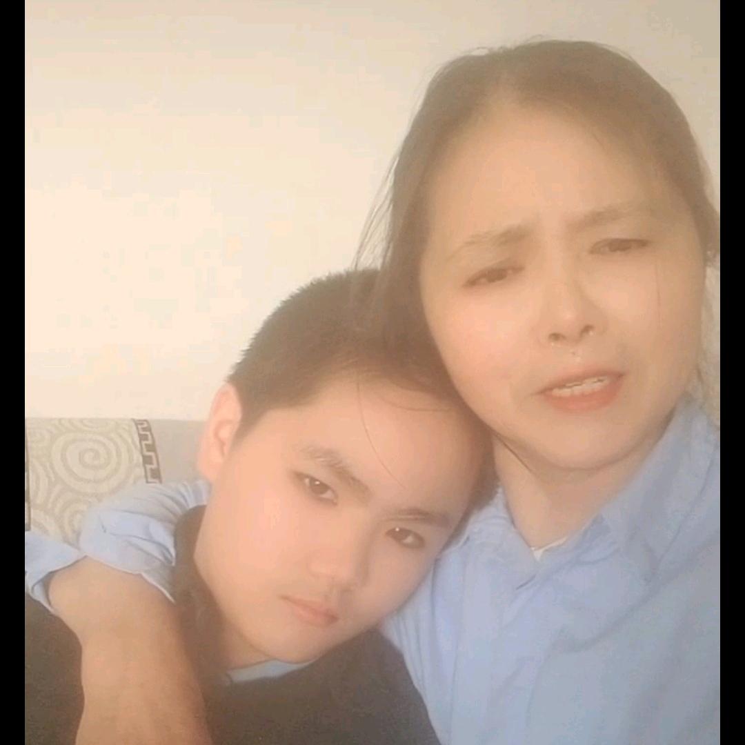 爷爷奶奶孙子相依为命
