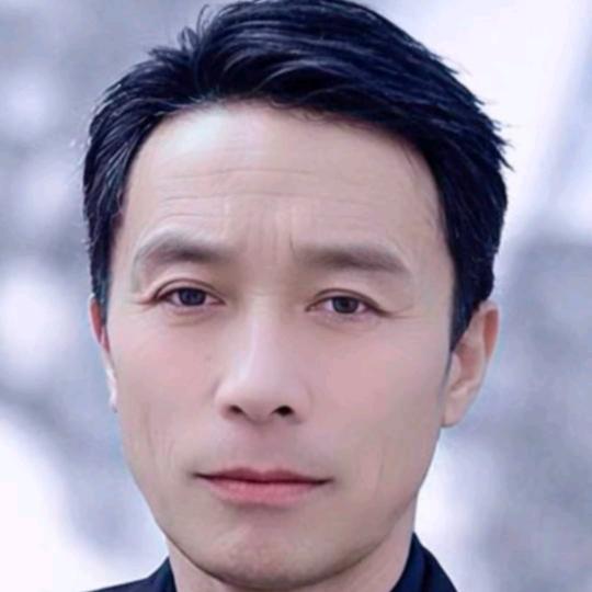 和氏家族，思钱想厚。