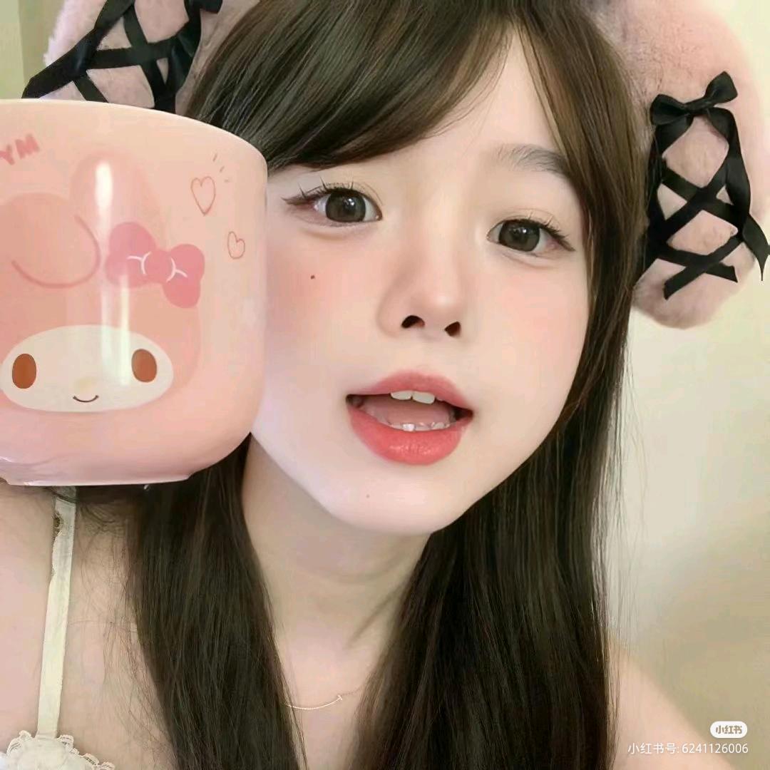爱哭的粘人精