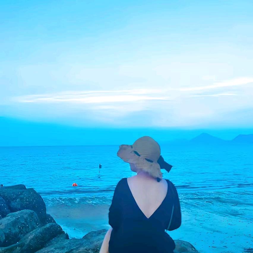 ❀༻Anne༻❀