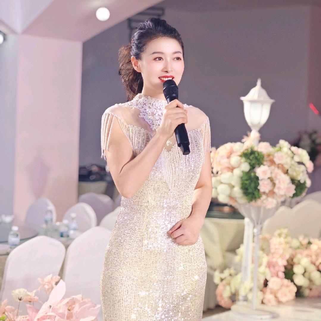 仪陇主持人莉虹【招学员】