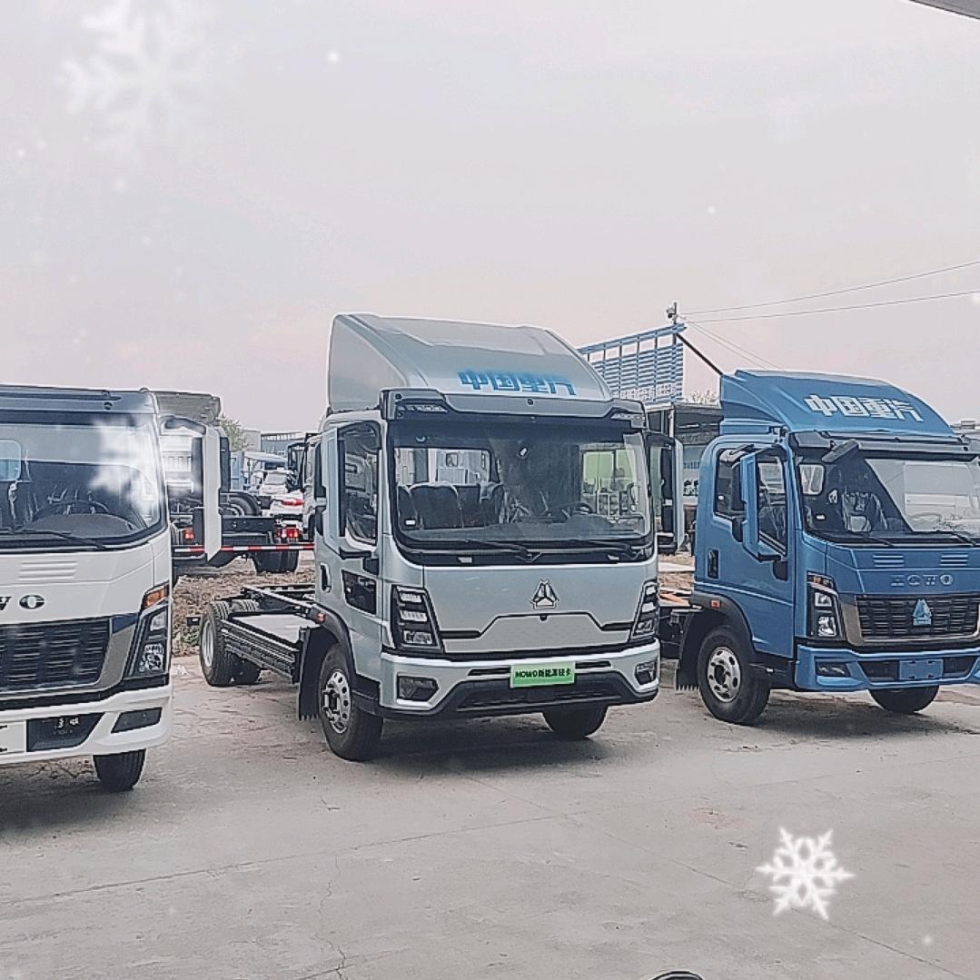 中国重汽豪沃新能源轻卡郑州体验中心