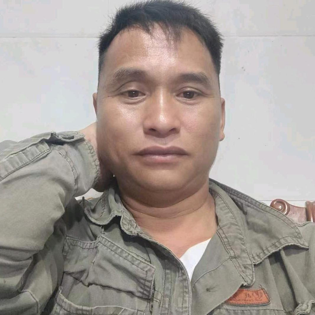 伟铭无人机吊运设计修建坟墓