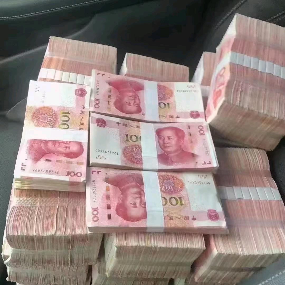 AAA疯狂的石头猪副产品