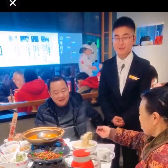 味上湘菜馆河马店-黑仔