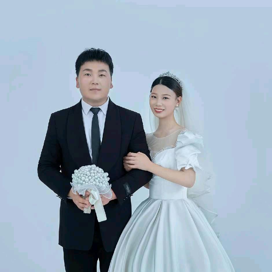 炎晨