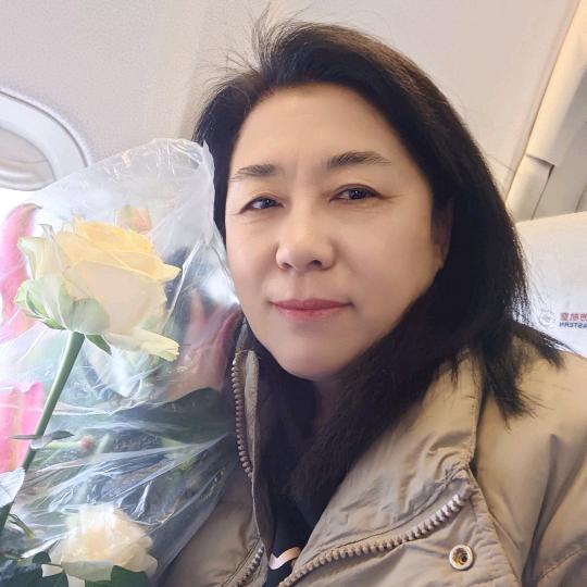 李瑞艳