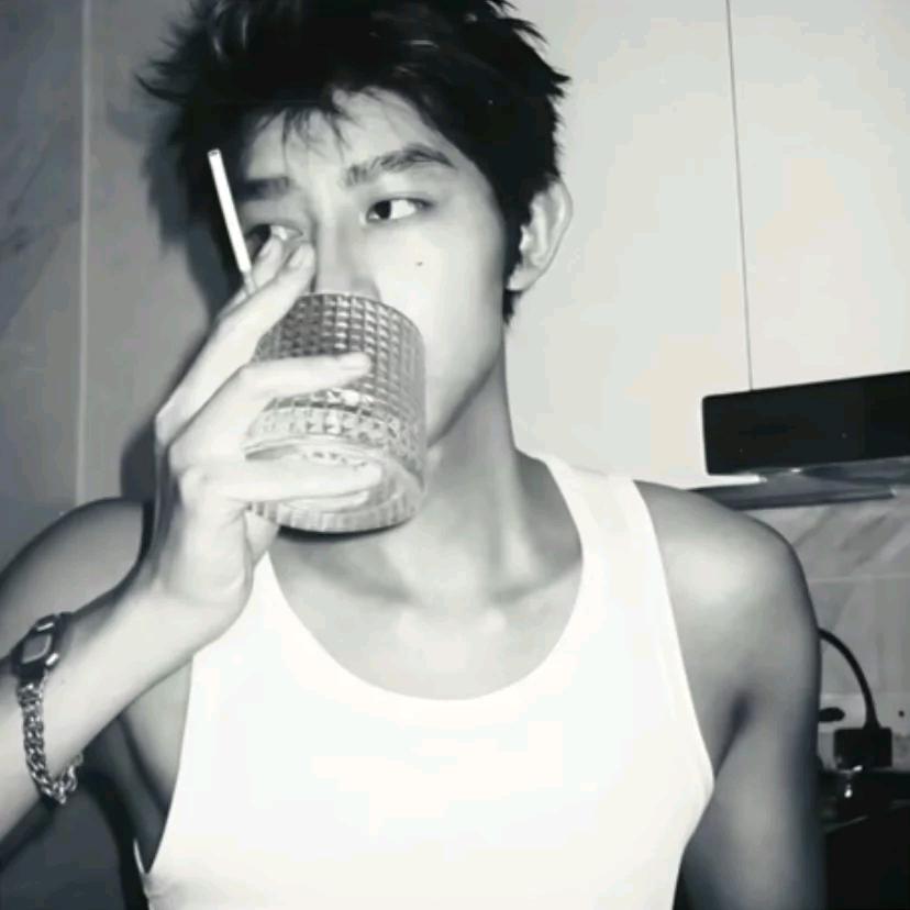 伤害女人的事我做不到