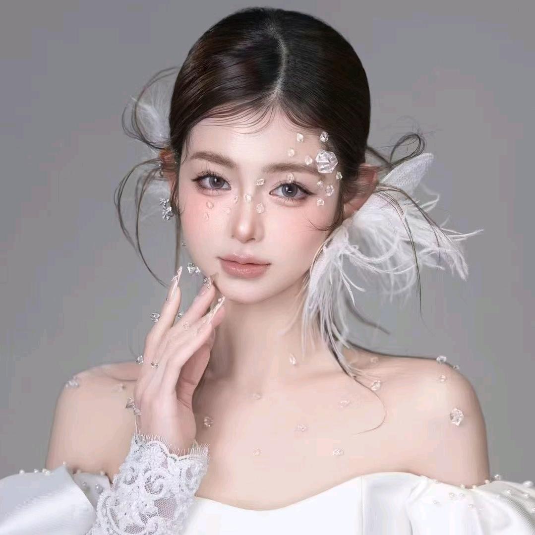 平山妆颜美.美妆美业-娜娜（招学员）