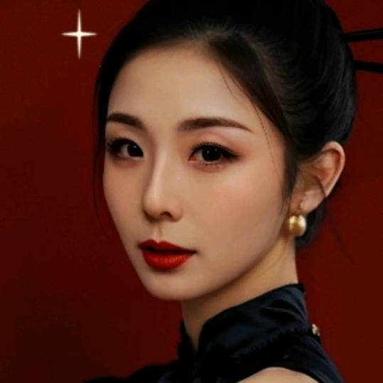 以琳🌹️（拒私聊）