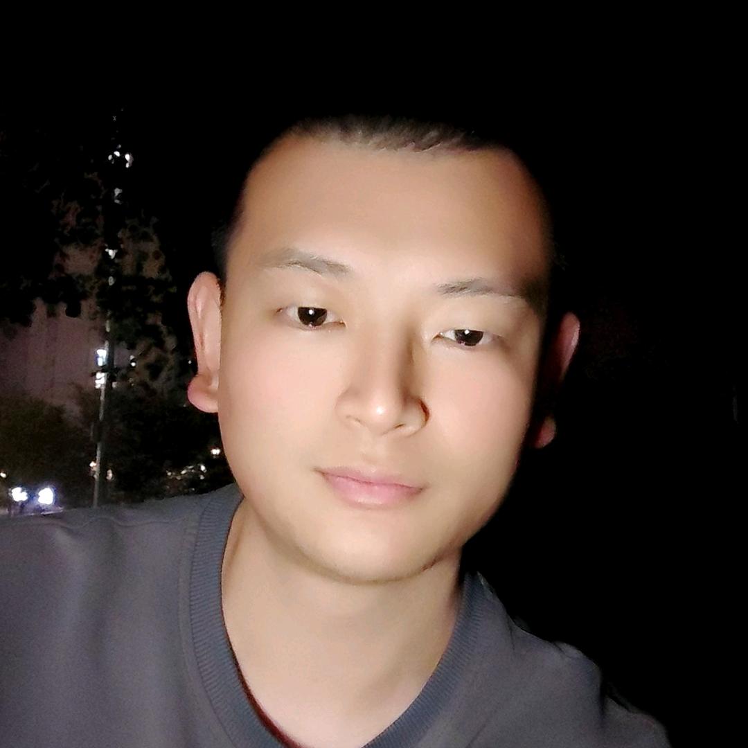 被生活诈骗的老秦