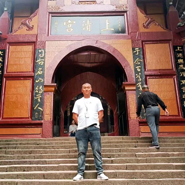 王～(常年代育  .  销售青年鸡)