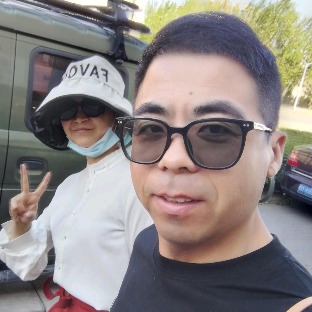 大庆窗帘壁布超哥