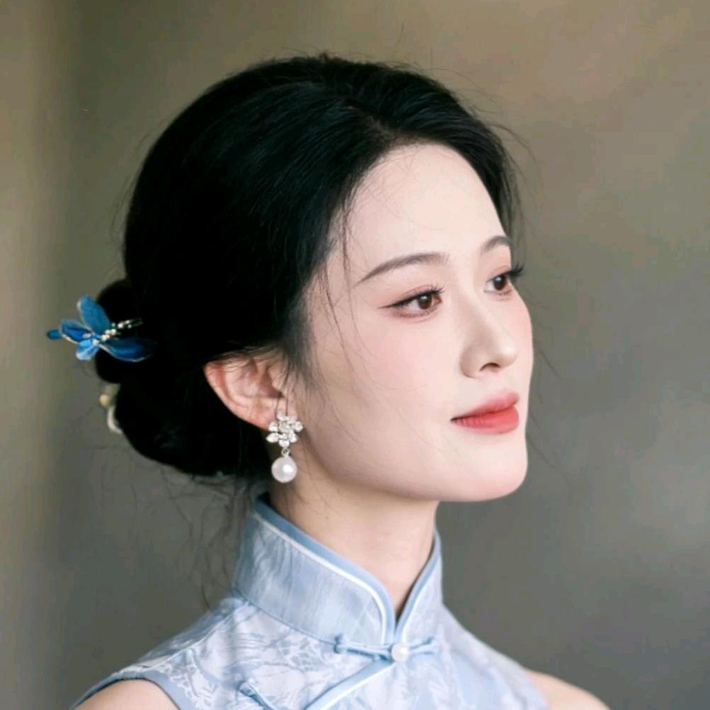 温柔藏匿于ᥫᩣ