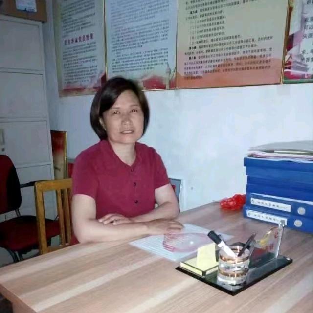 石井古镇刘书记（助力三农）