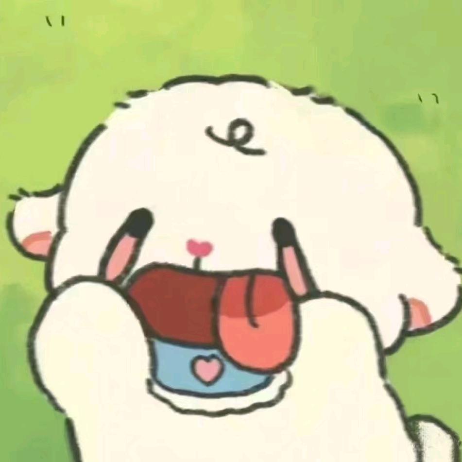 773