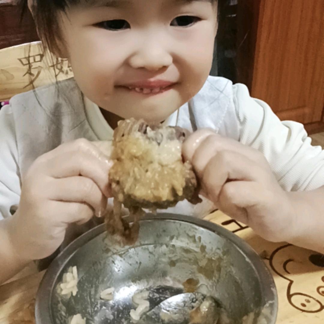 小企鹅爱吃饭