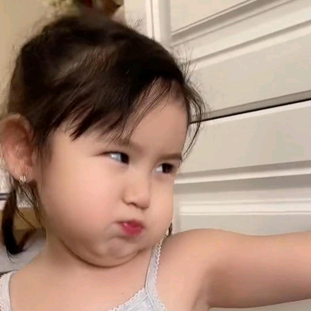 莉娜家族的幸福生活