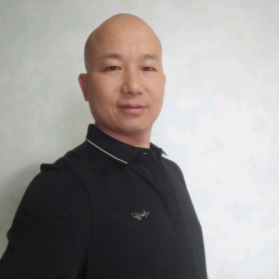 庆哥啥都干头像