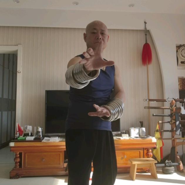 龙在江湖