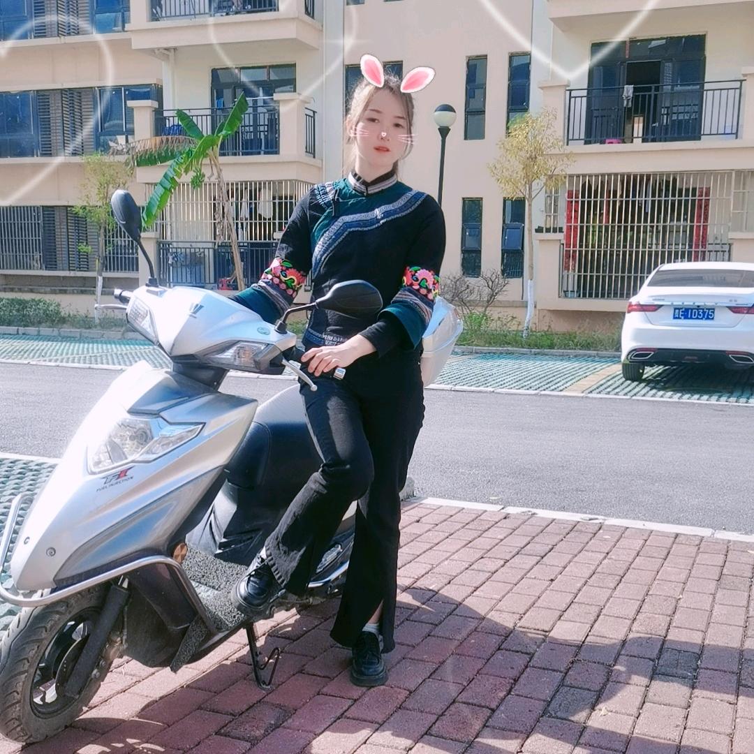 韦姐姐😘😘